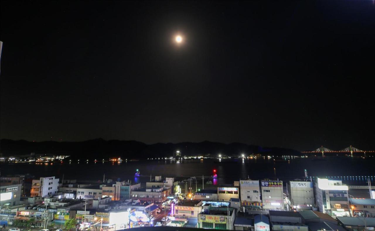 Hotel Lazy Heaven Changwon Exterior foto