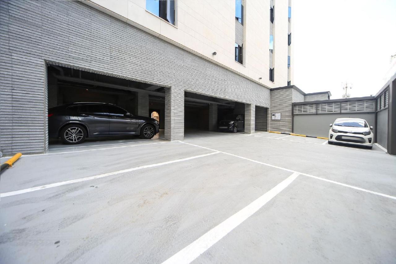 Hotel Lazy Heaven Changwon Exterior foto