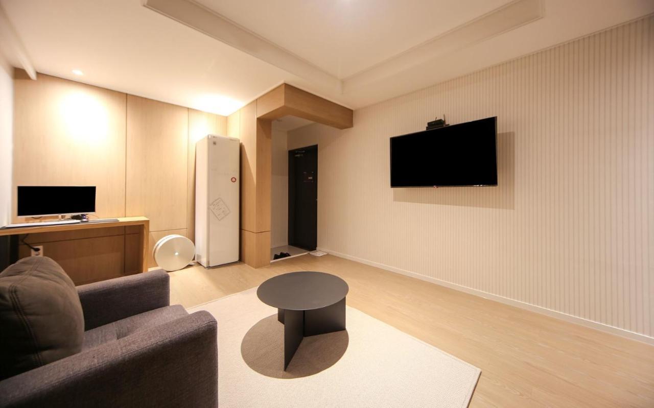 Hotel Lazy Heaven Changwon Exterior foto